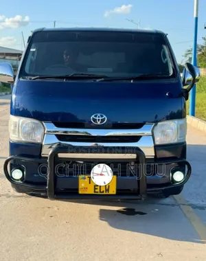 Toyota Quantum 2008 Blue