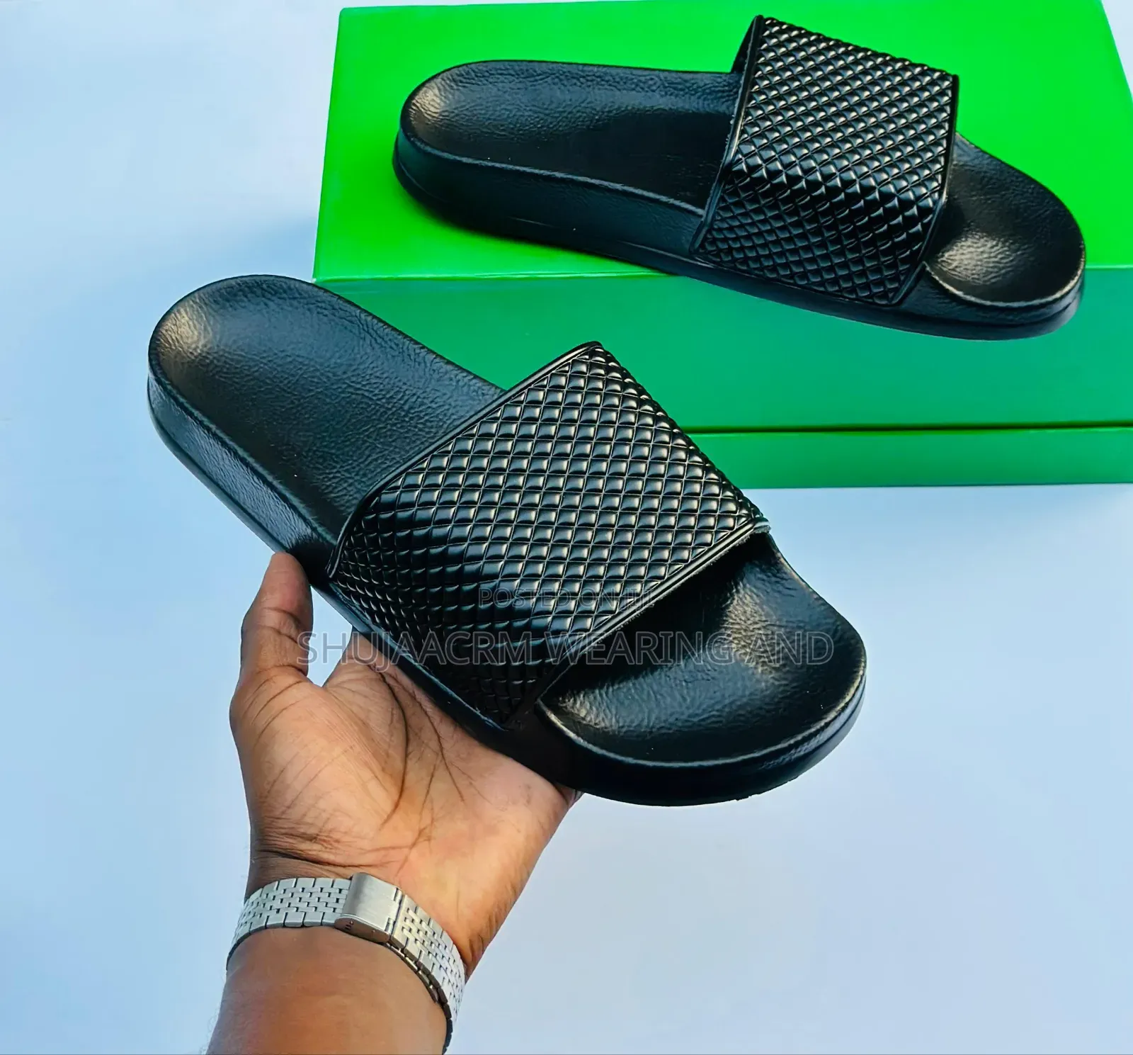 Show Off Sandals/Good Material