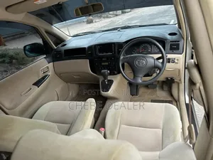 Toyota Corolla Spacio 2005 Beige