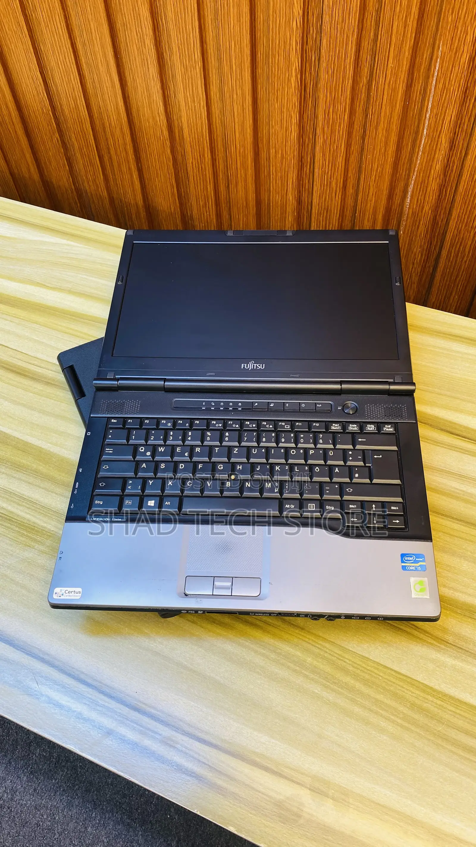 Laptop Fujitsu Lifebook S751 4GB Intel Core I5 HDD 320GB