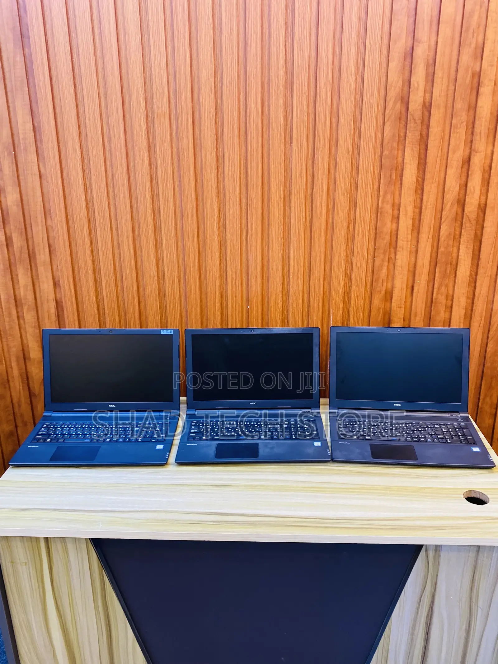 Laptop NEC N22G 8GB Intel Core I5 HDD 640GB