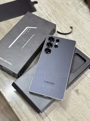 New Samsung Galaxy S25 Ultra 256 GB Black