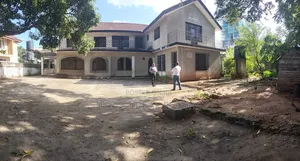 7bdrm House in Mikocheni B Tpdc for sale