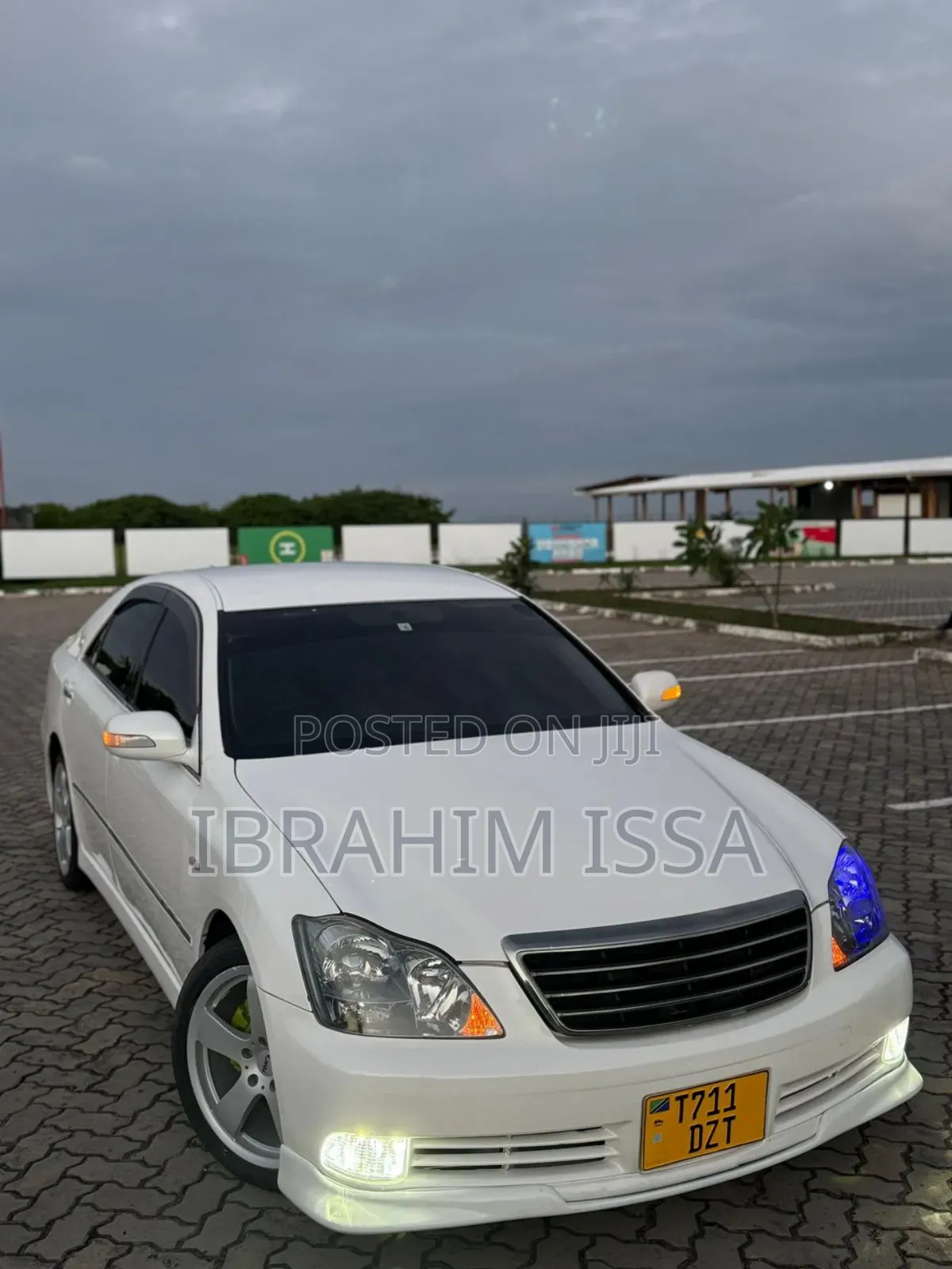 Toyota Crown 2006 Pearl