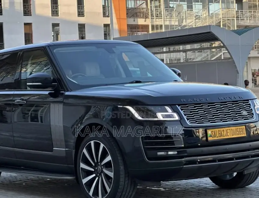 Land Rover Range Rover Vogue 2018 Black
