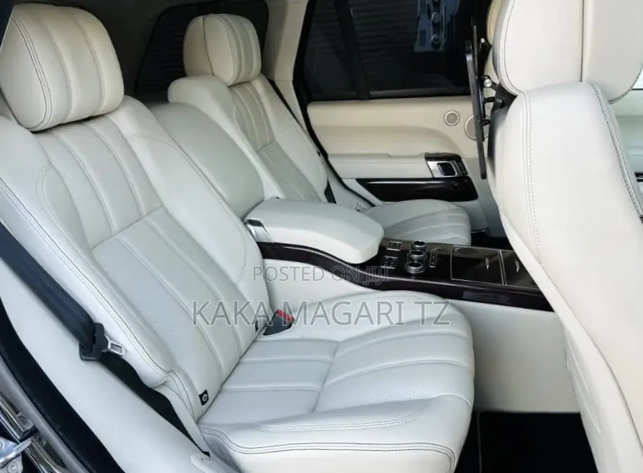 Land Rover Range Rover Vogue 2018 Black