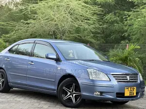 Photo - Toyota Premio 2005 Blue