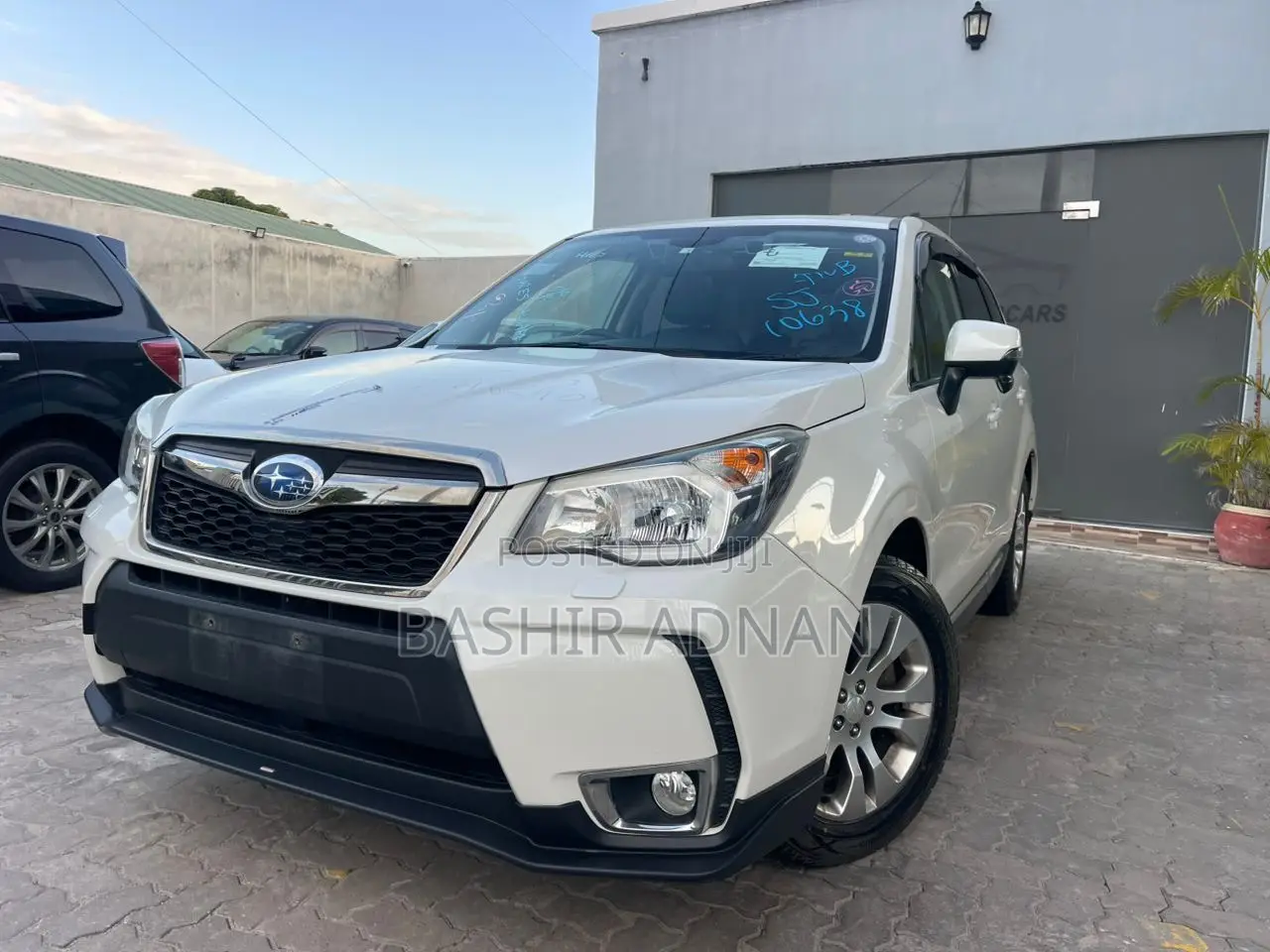 Subaru Forester 2.0XT Premium 4dr SUV AWD (2.0L 4cyl Turbo CVT) 2014