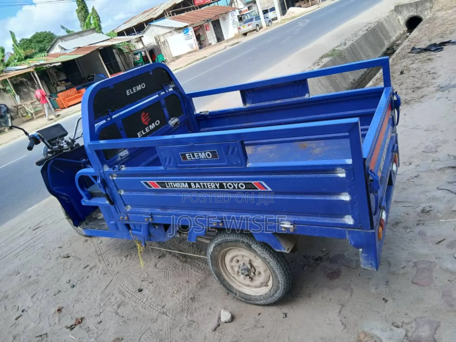 New Bajaj CT 110X 2025 Blue
