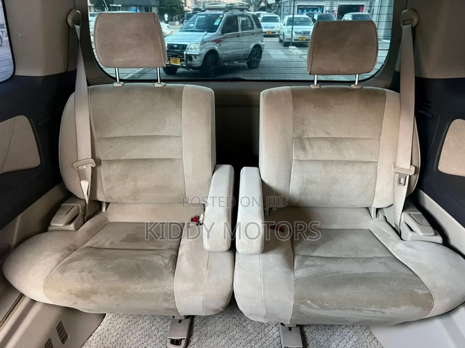Toyota Alphard 2.4 Petrol AWD 2003 Black