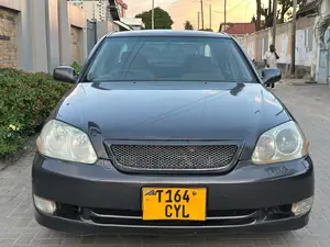 Photo - Toyota Mark II 2002 Gray
