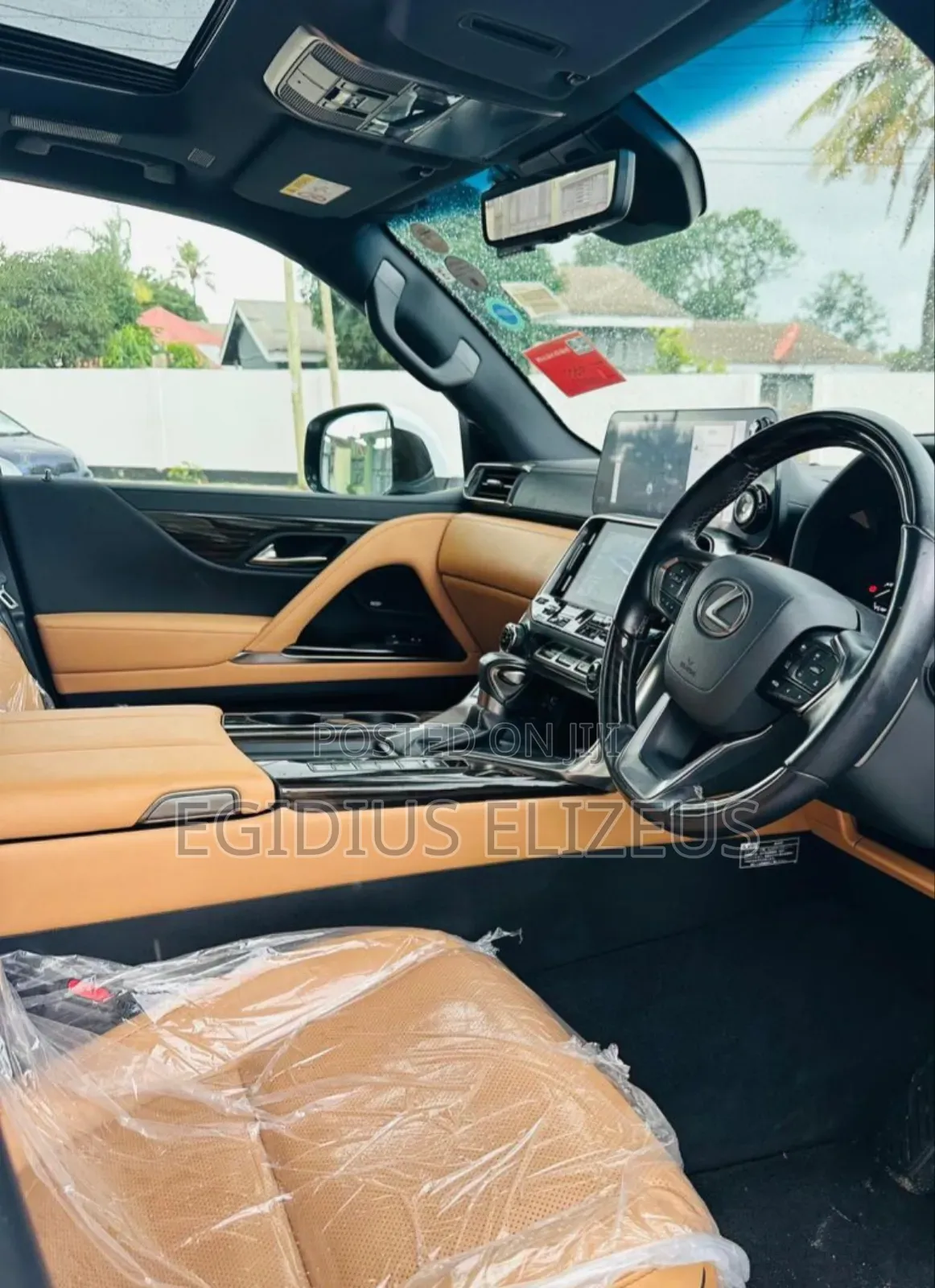 Lexus LX 2024 White