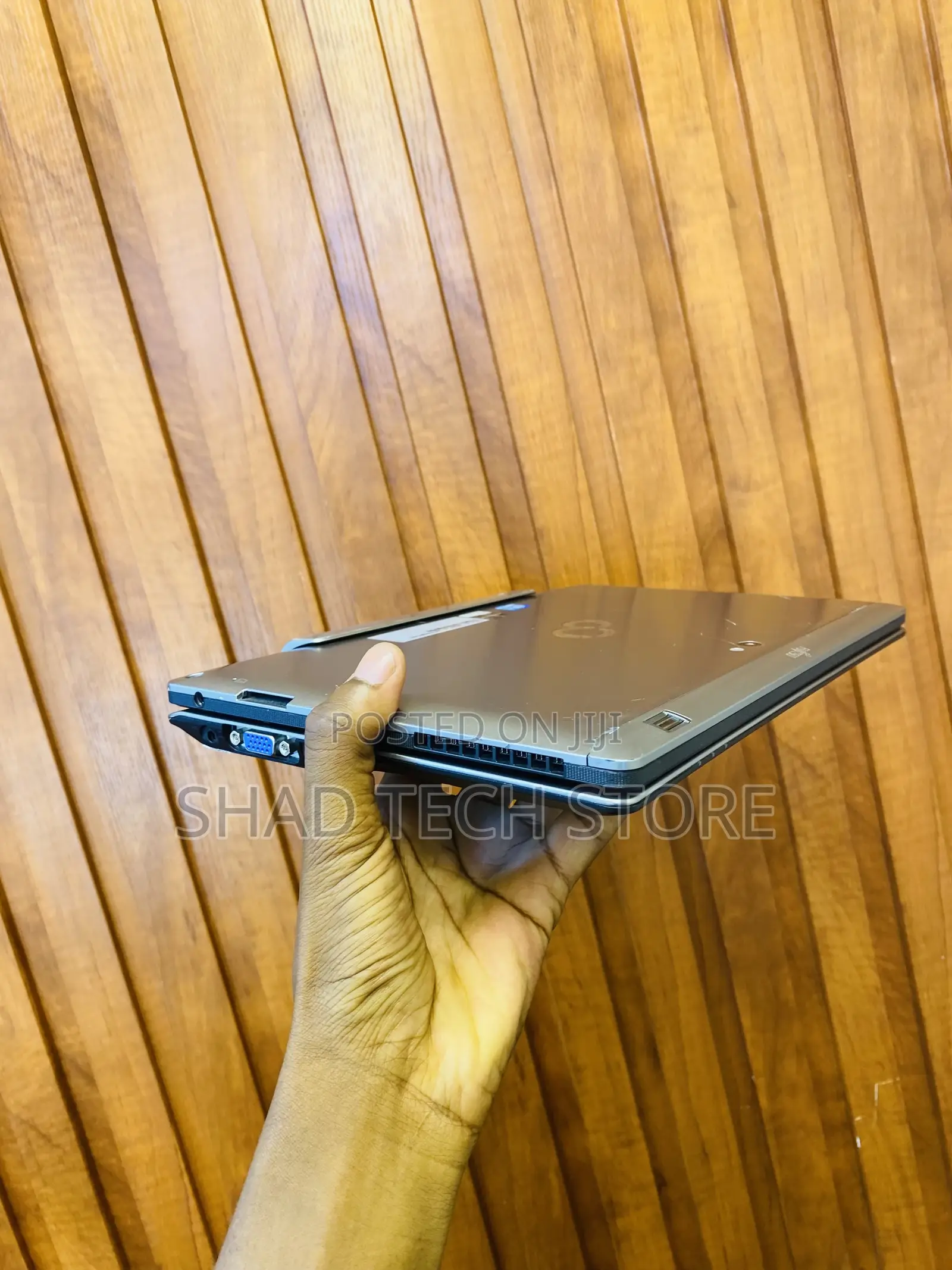 Laptop Fujitsu Lifebook T730 4GB Intel Core I5 SSD 128GB