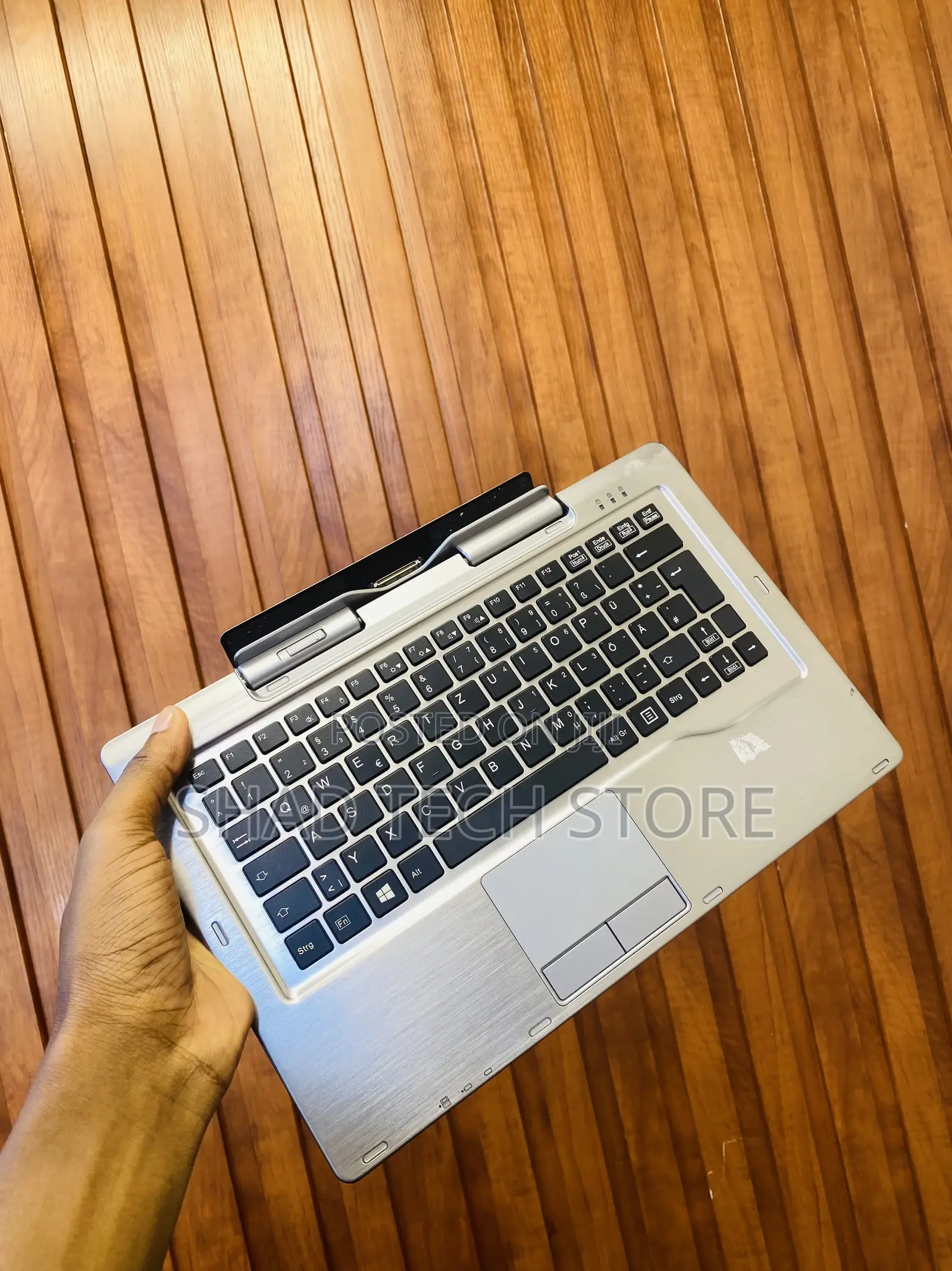Laptop Fujitsu Lifebook T730 4GB Intel Core I5 SSD 128GB