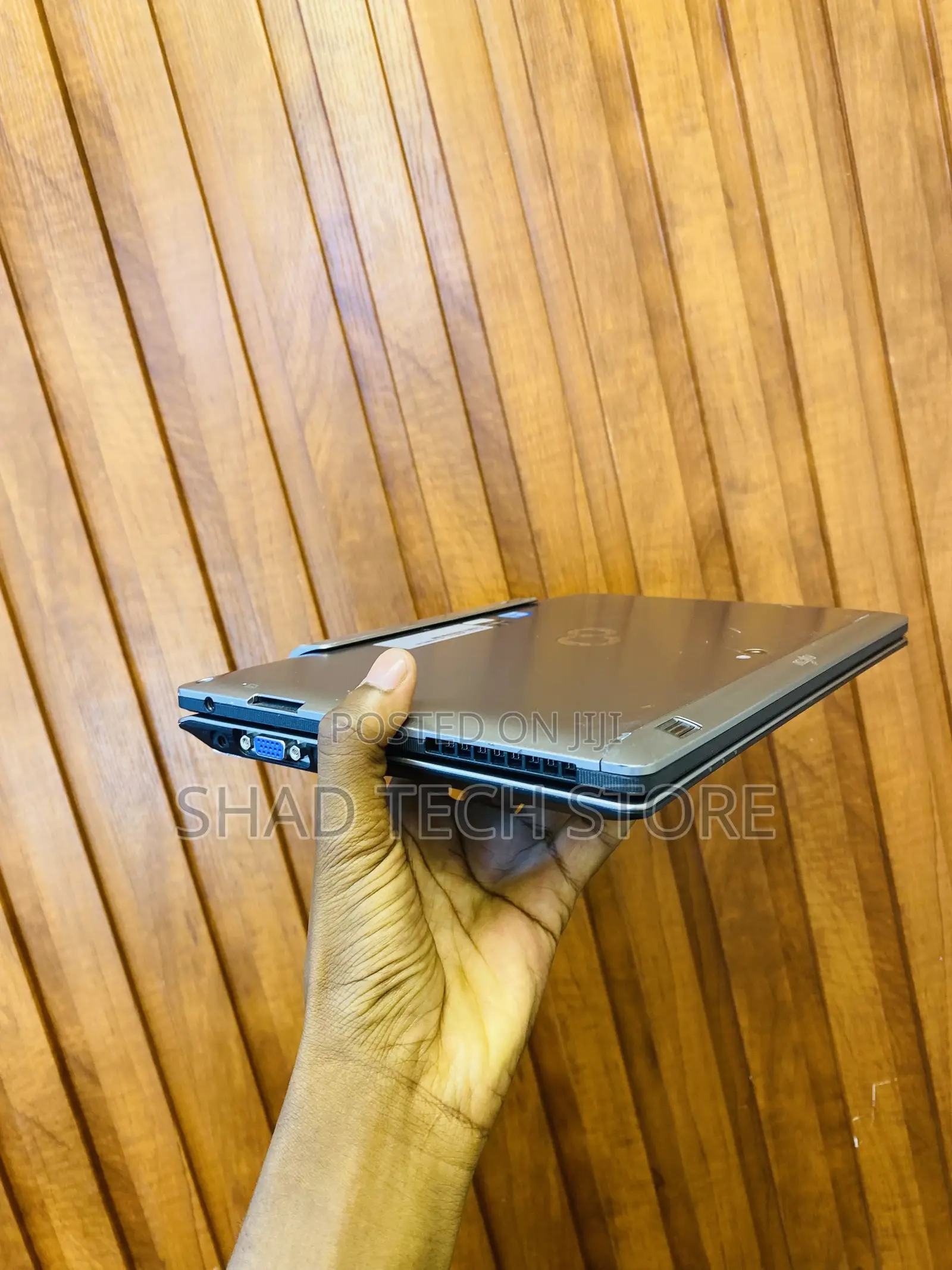Laptop Fujitsu Lifebook T730 4GB Intel Core I5 SSD 128GB