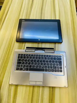 Laptop Fujitsu Lifebook T730 4GB Intel Core I5 SSD 128GB