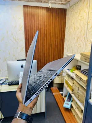 New Laptop HP ZBook 14u 8GB Intel Core I5 SSD 256GB