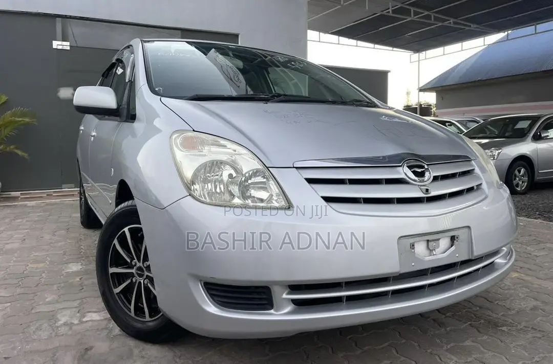 Toyota Corolla Spacio 1.5 X 2008 Silver