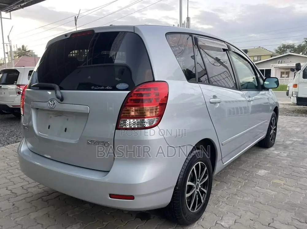 Toyota Corolla Spacio 1.5 X 2008 Silver