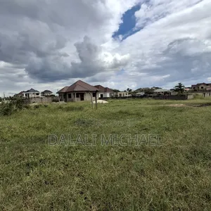 Kiwanja Kinauzwa Mbweni JKT
