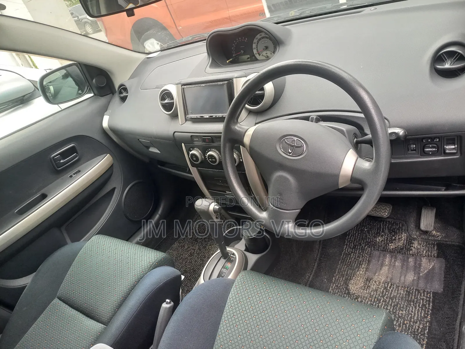 Toyota IST 2005 Blue