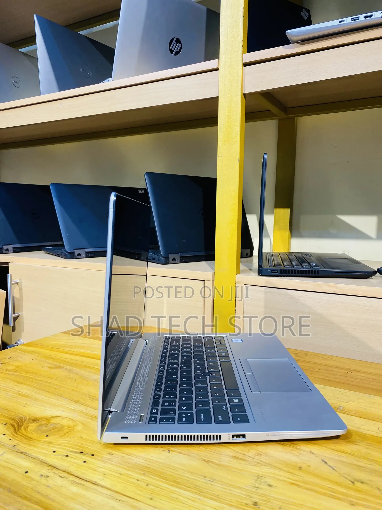 Laptop HP EliteBook 840 G5 8GB Intel Core I5 SSD 256GB