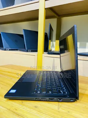 Laptop Dell Latitude 7280 8GB Intel Core I7 SSD 256GB