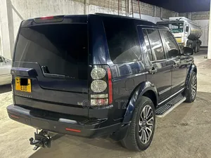 Land Rover Discovery 2015 Blue