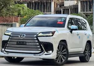 Lexus LX 2023 White