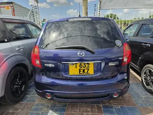 Photo - Mazda Verisa 2009 Blue