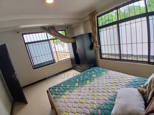 Furnished 2bdrm Apartment in Oyster Bay for rent