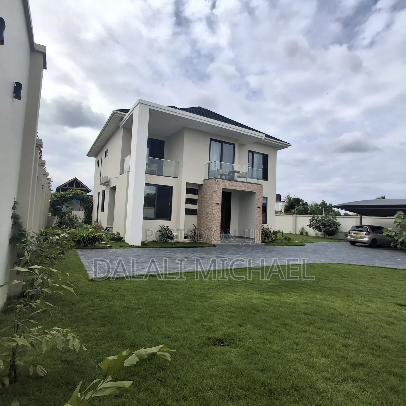 5bdrm Mansion in Mbweni for sale
