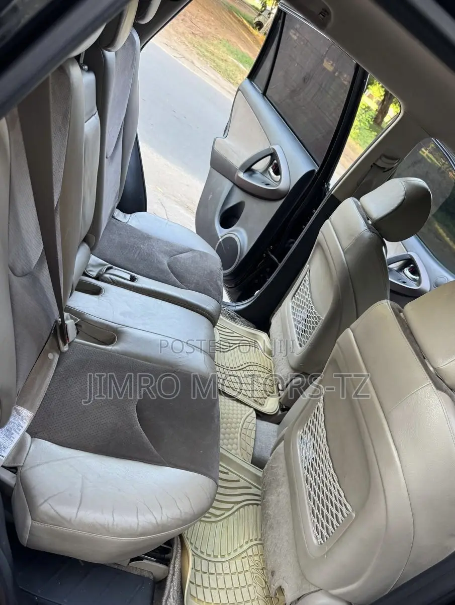 Toyota Vanguard 2008 Black