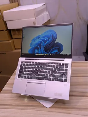 Laptop HP EliteBook 845 G7 16GB AMD Ryzen 5 SSD 256GB