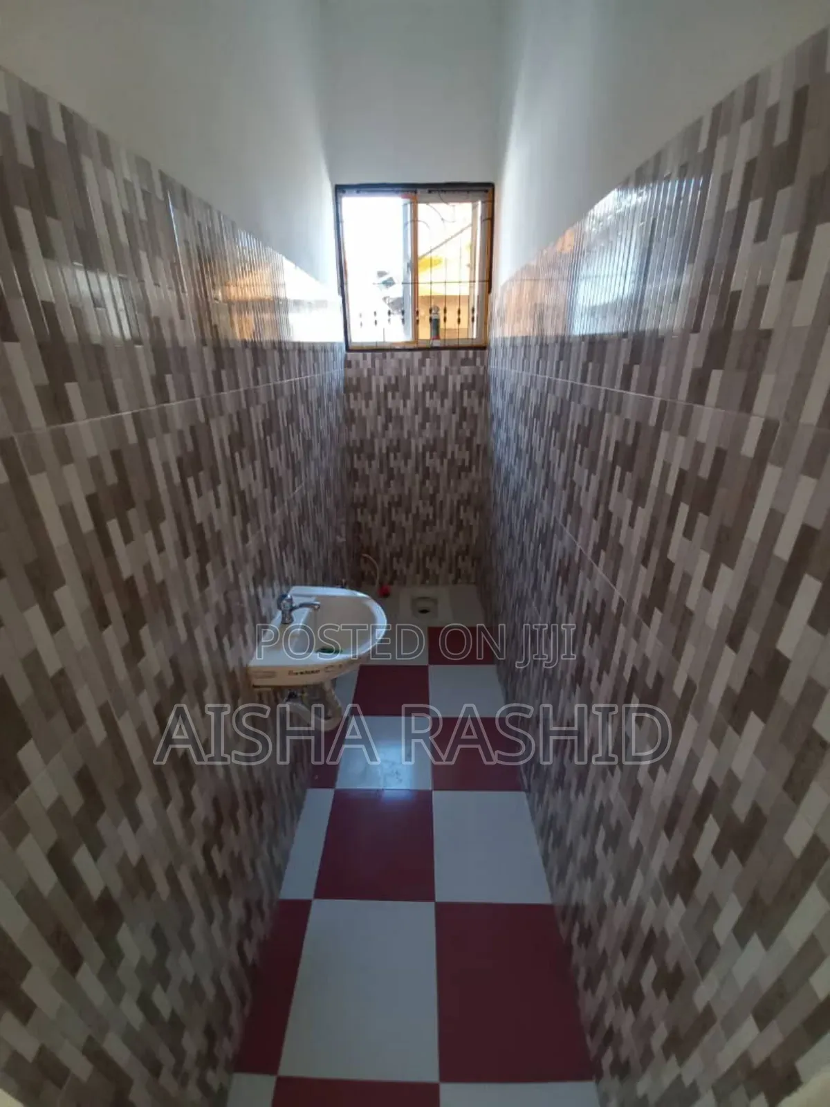 1bdrm Apartment in Kimara for rent