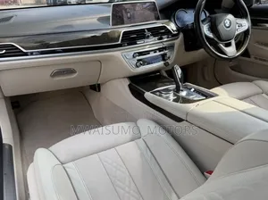 BMW 740 2016 Gray