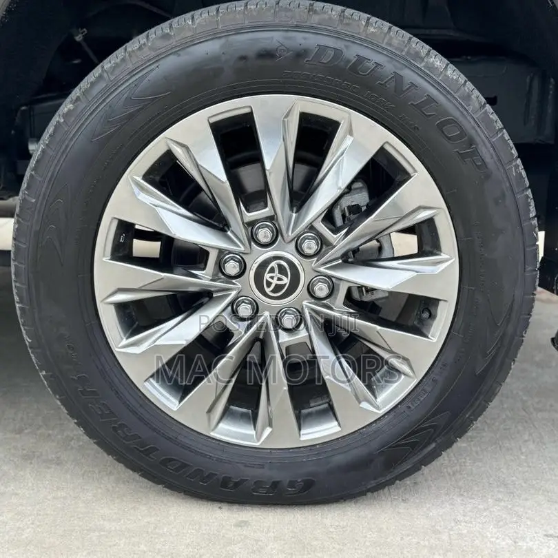 New Toyota Land Cruiser 2024 Black