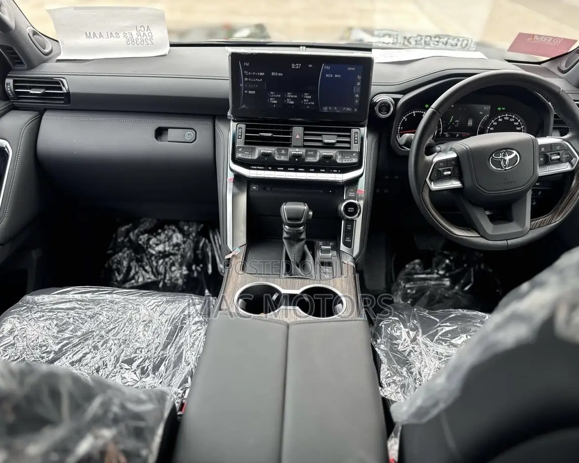 New Toyota Land Cruiser 2024 Black