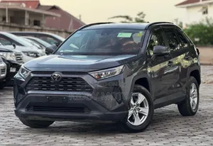 Toyota RAV4 2019 Gray