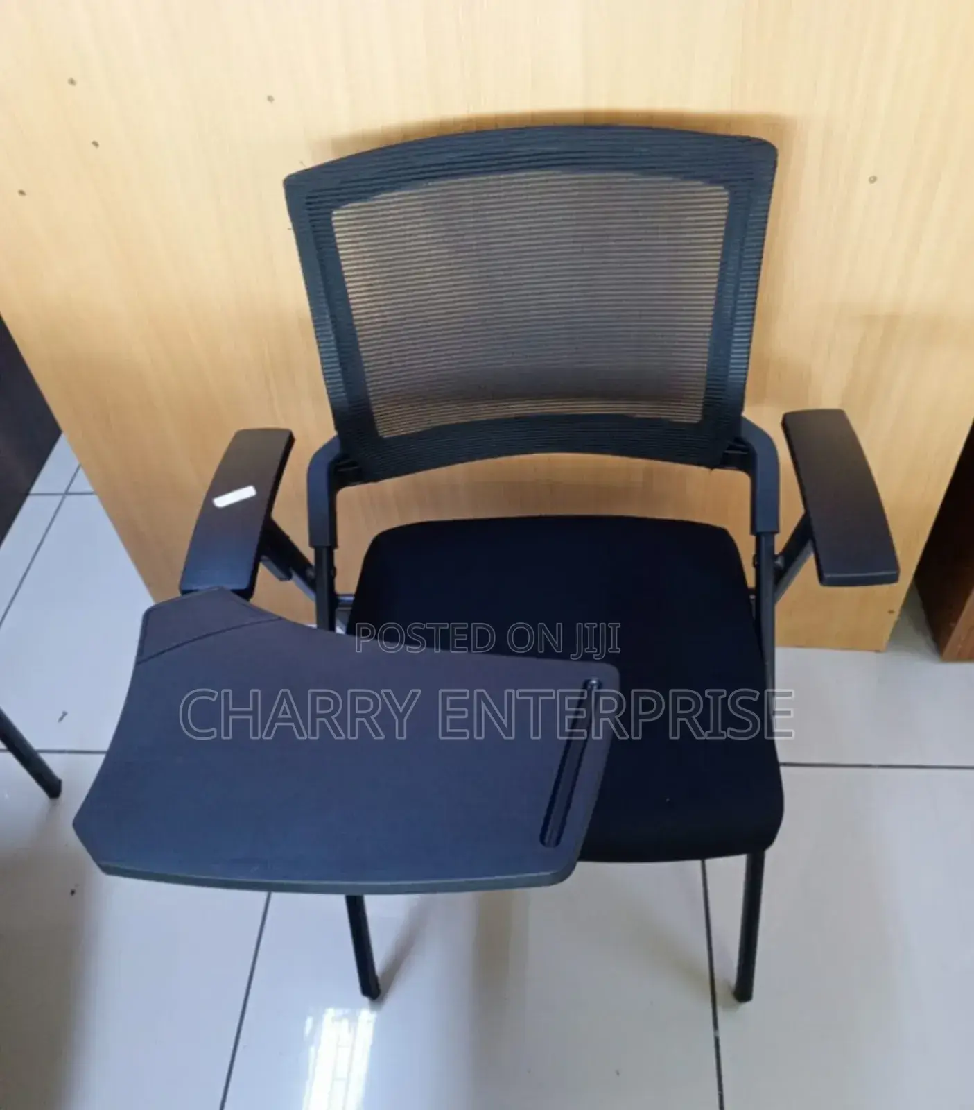 Foldable Multipurpose Office Chair or Training Chair