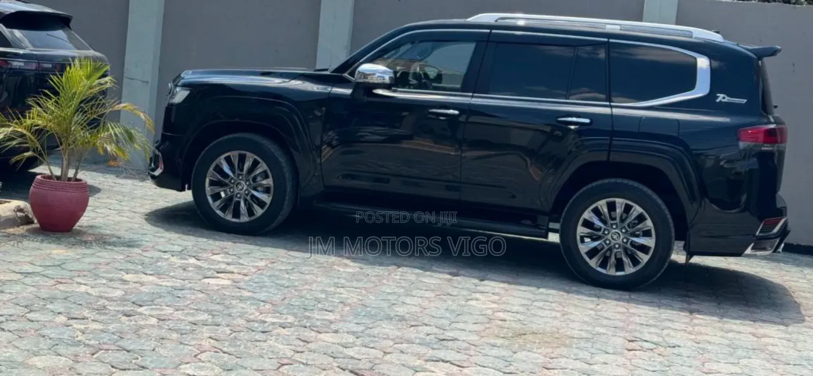 Toyota Land Cruiser 2023 Black