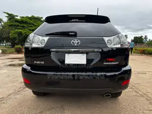 Toyota Harrier 2.4 2009 Black