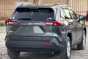 Toyota RAV4 2019 Gray
