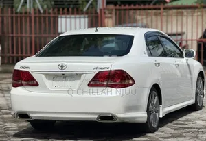 Toyota Crown 2008 White