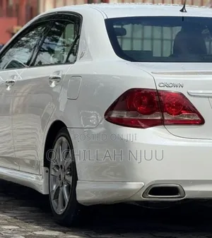 Toyota Crown 2008 White