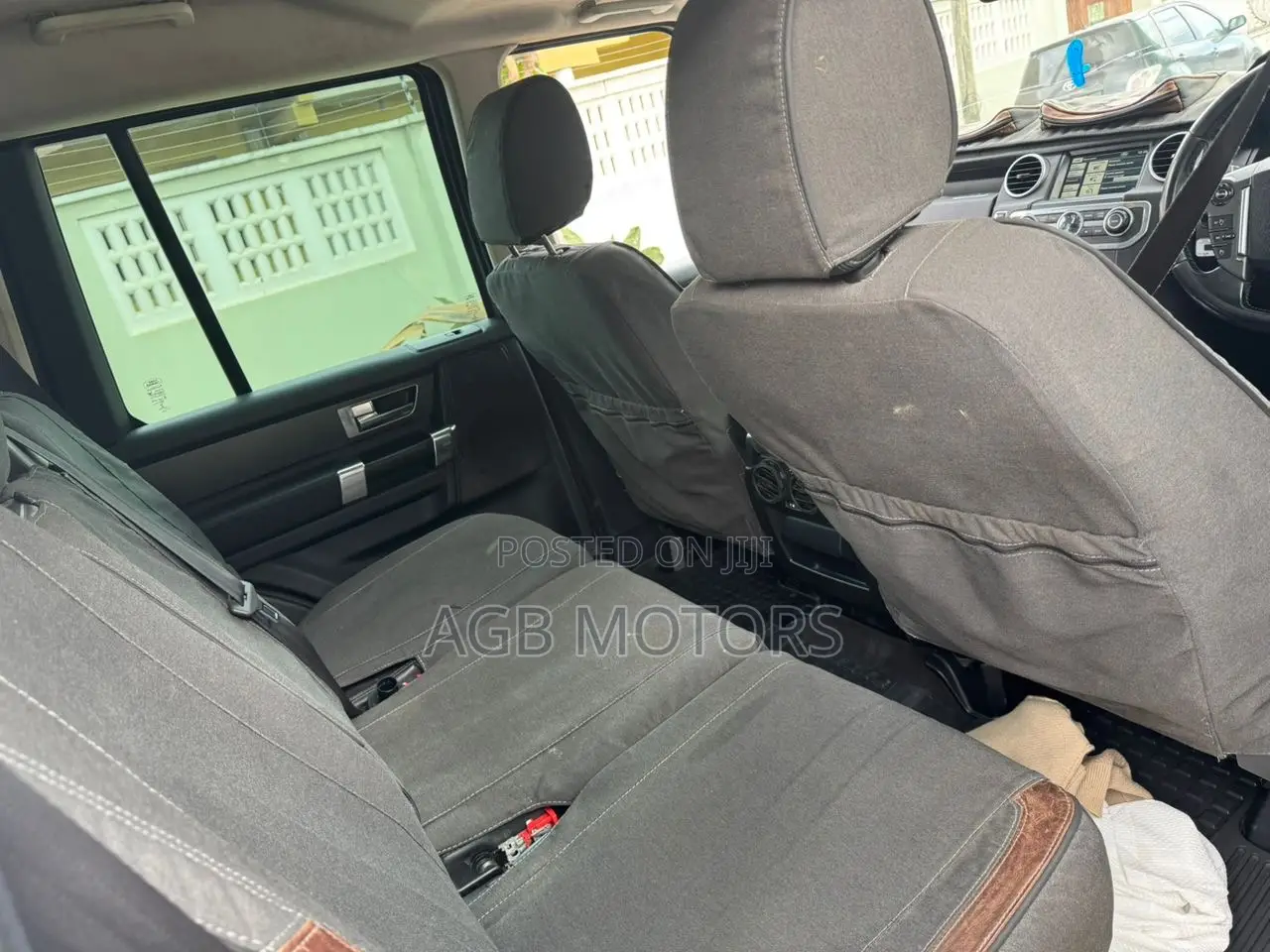 Land Rover Discovery 2014 White