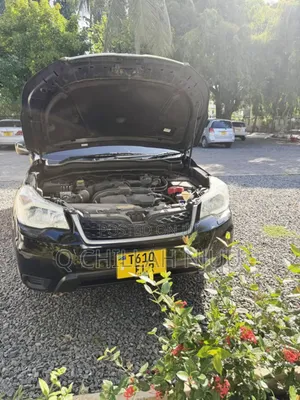 Subaru Forester 2014 Black