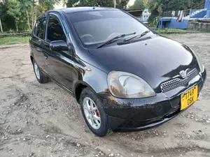 Toyota Vitz 1.3 FWD 5dr 2002 Black