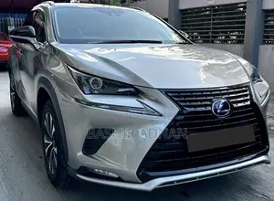 Lexus NX 300h 2015 Silver