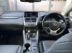 Lexus NX 300h 2015 Silver